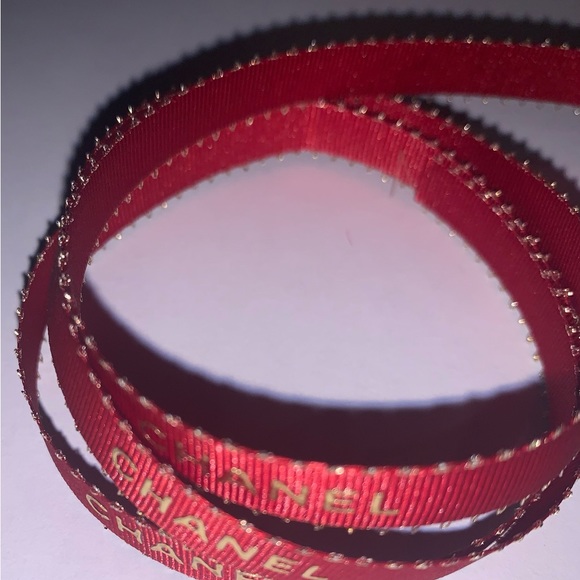Authentic Chanel Classic Red Silk Ribbon appr. 72 Inches/2 Yds Valentine’s Day - Picture 9 of 10